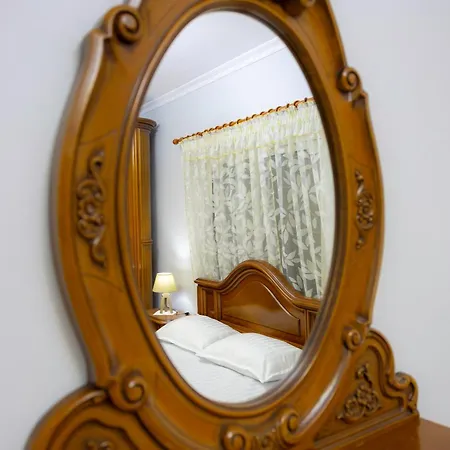Ozzy Appartement *